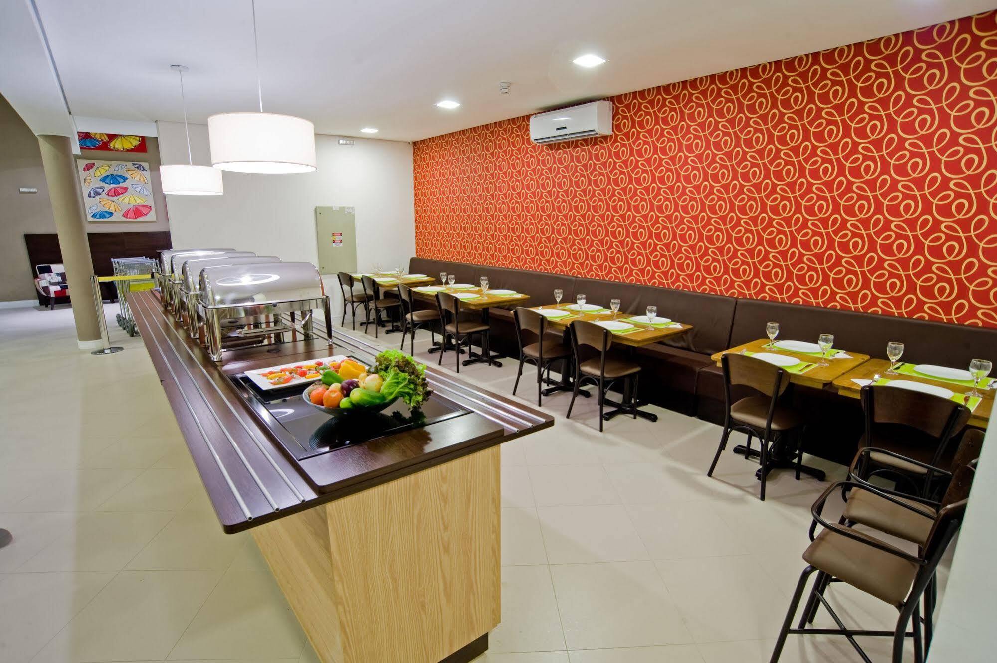 Camboriu Express Hotel 3*